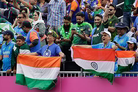 Fans cheer Indian team